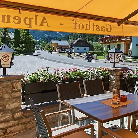 Hotel Alpenhof